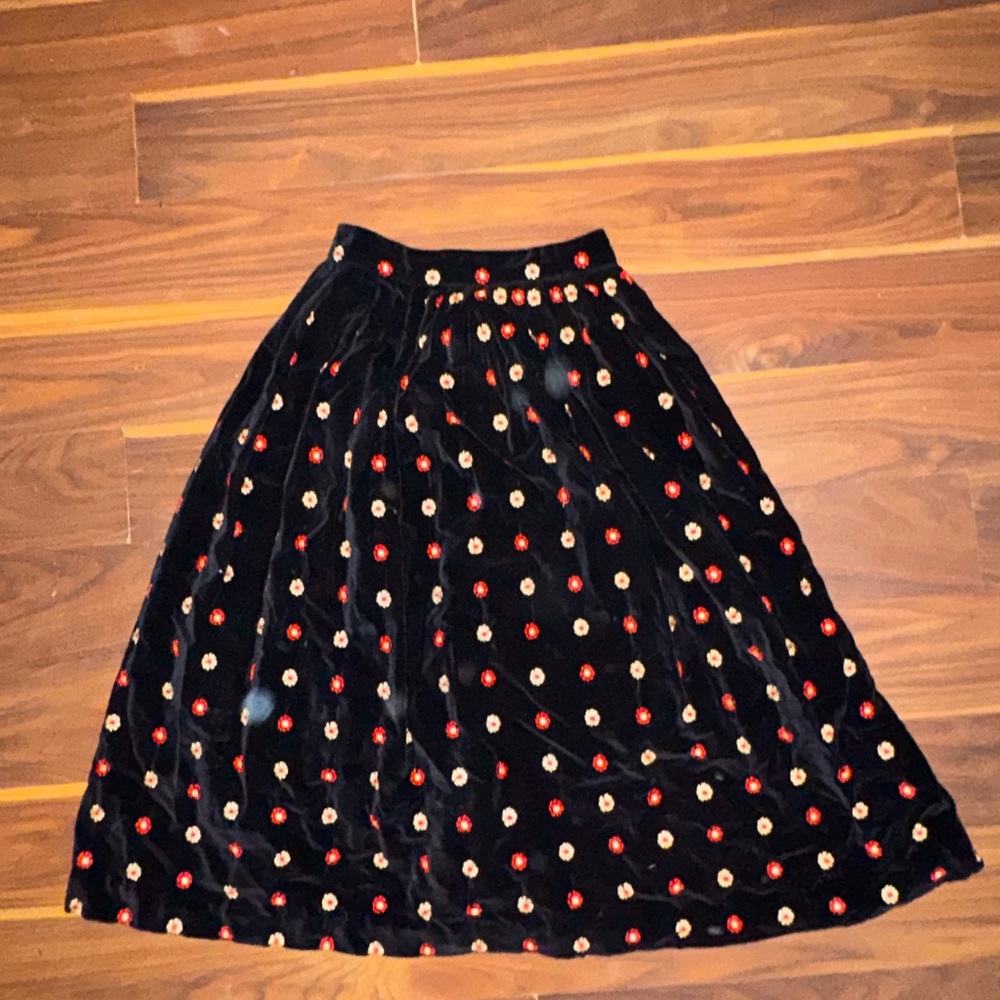 Vintage velvet embroidered A line skirt
